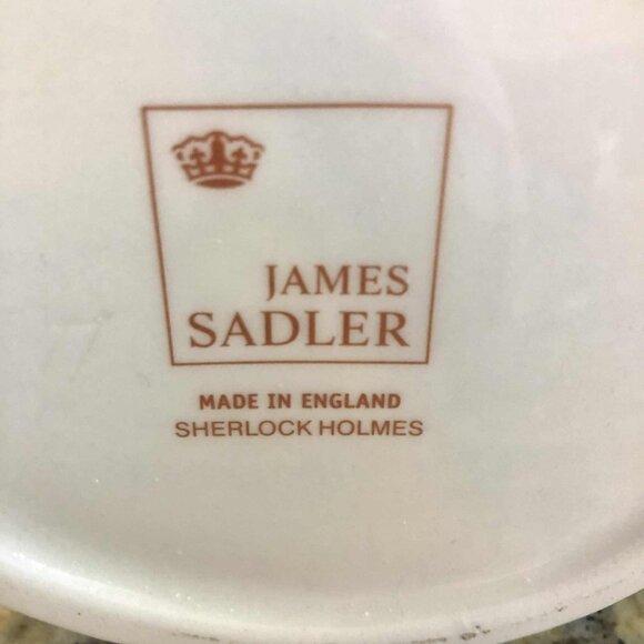 NWT JAMES SADLER England Collectible Sherlock Holmes Teapot w Lid Figurine - Picture 5 of 5